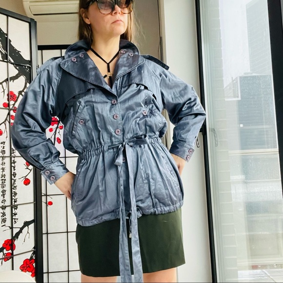 🚢 Reformation Vintage Metallic Belted Satin Trench Coat - Picture 7 of 16